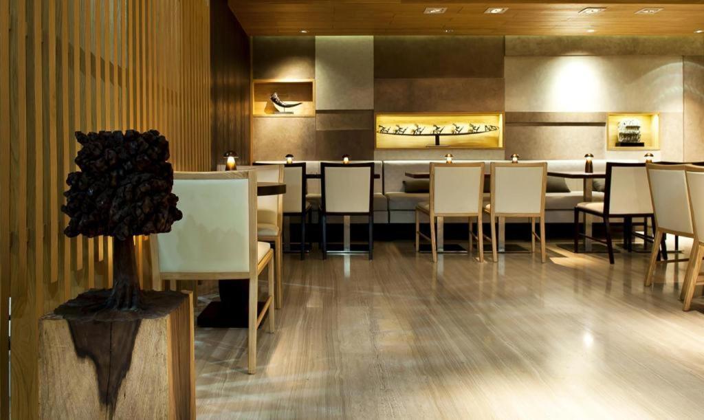Bumi Segah Hotel Tanjung Redep Екстер'єр фото